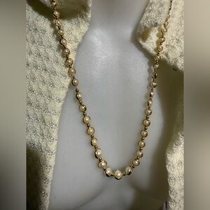 Vintage pearl beaded necklace